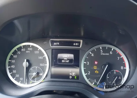 2017 Infiniti Qx30 Sport z USA, uszkodzony, nr VIN SJKCH5CP5HA032456